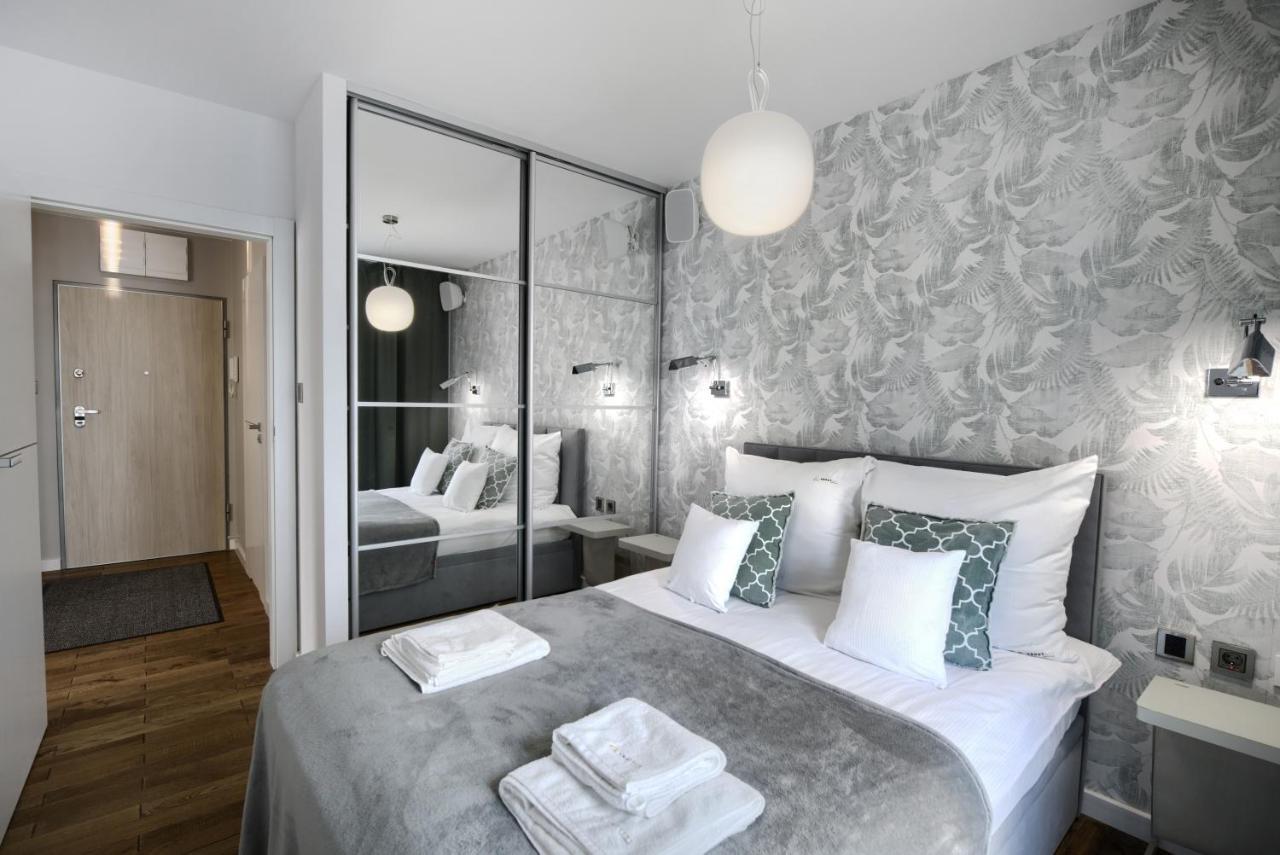 Aboutartapartments - Twin Towers Wroclaw Bagian luar foto