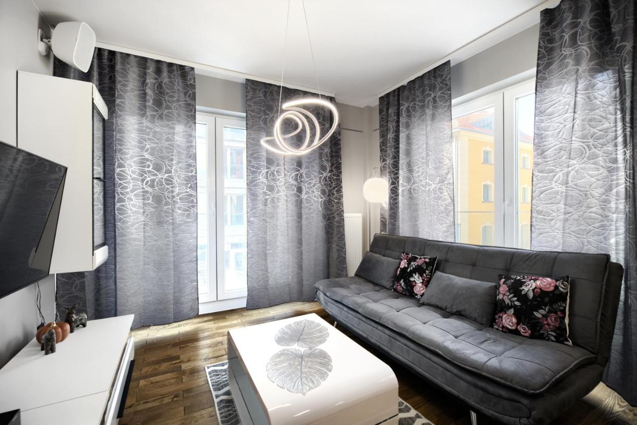 Aboutartapartments - Twin Towers Wroclaw Bagian luar foto